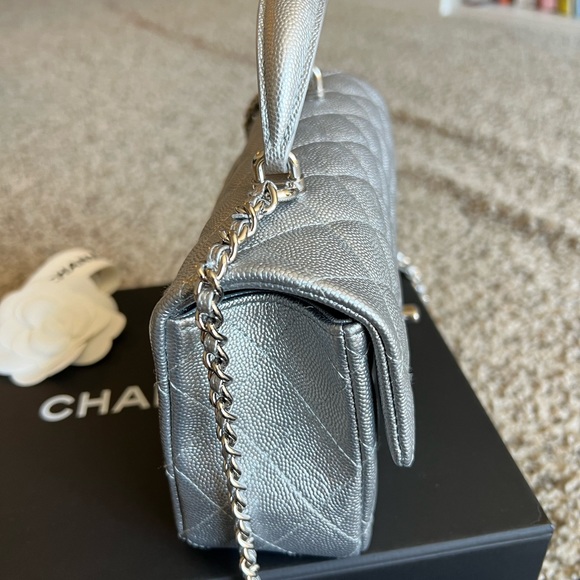 (Sold) Chanel top handle bag - Picture 11 of 15